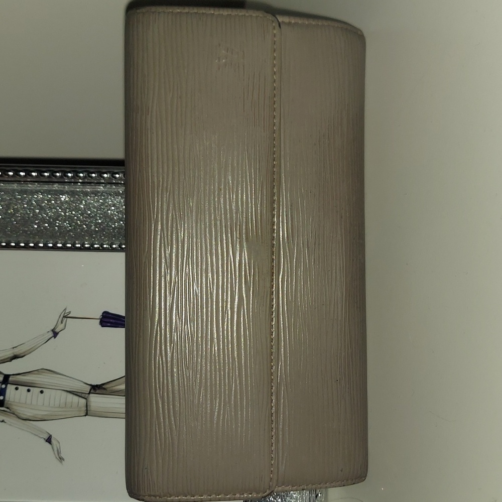 Grey LV epi wallet